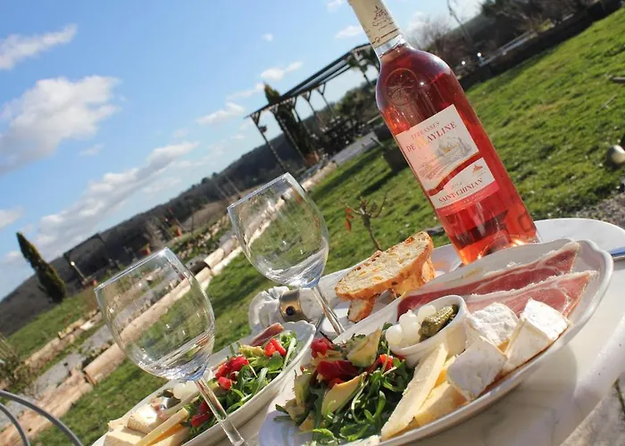 Le Moulin Pastelier فندق مبيت وإفطار *